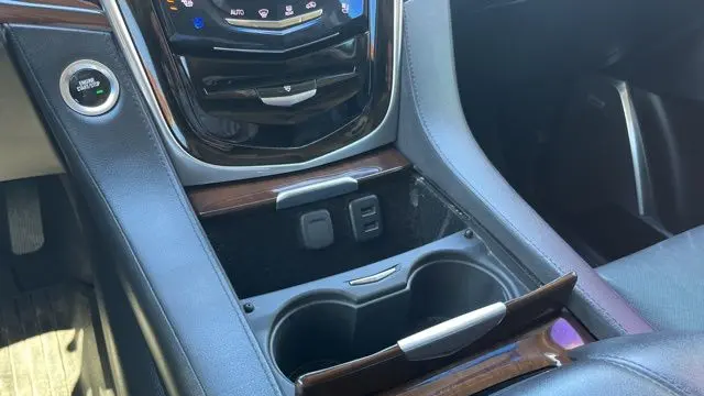 2020 Cadillac Escalade Luxury
