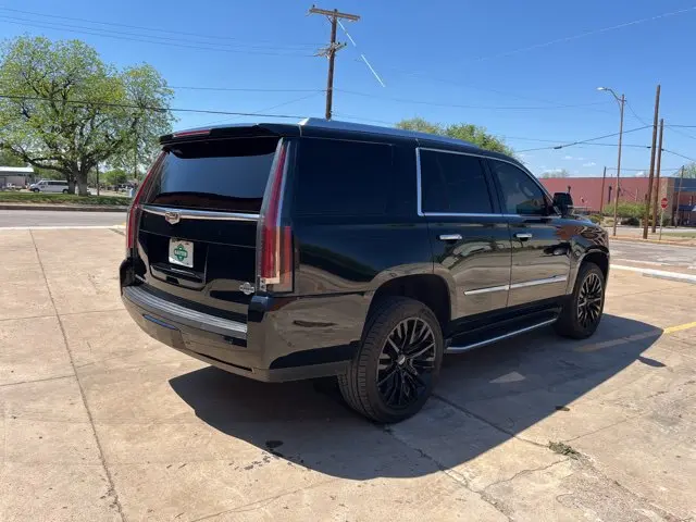 2020 Cadillac Escalade - $25,012