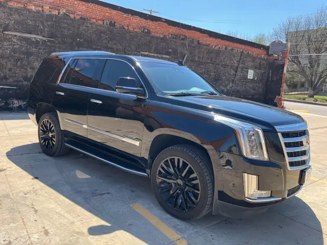 2020 Cadillac Escalade - $25,012