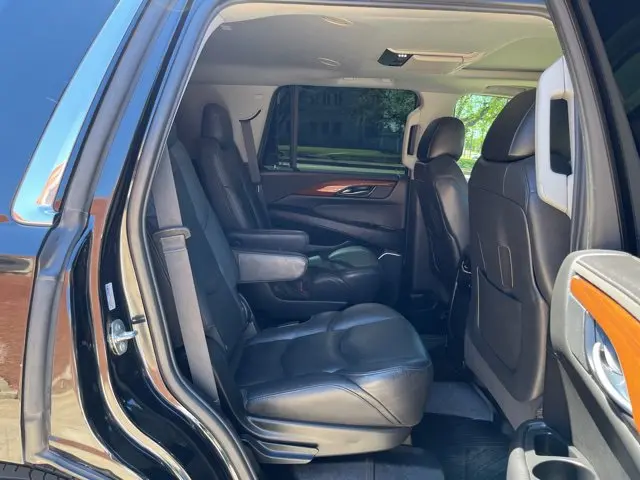 2020 Cadillac Escalade - $25,012