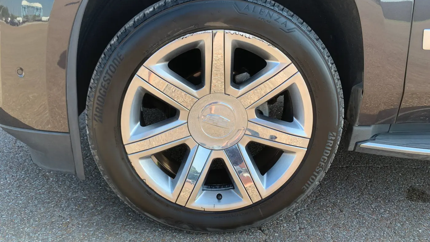 2018 Cadillac Escalade Luxury
