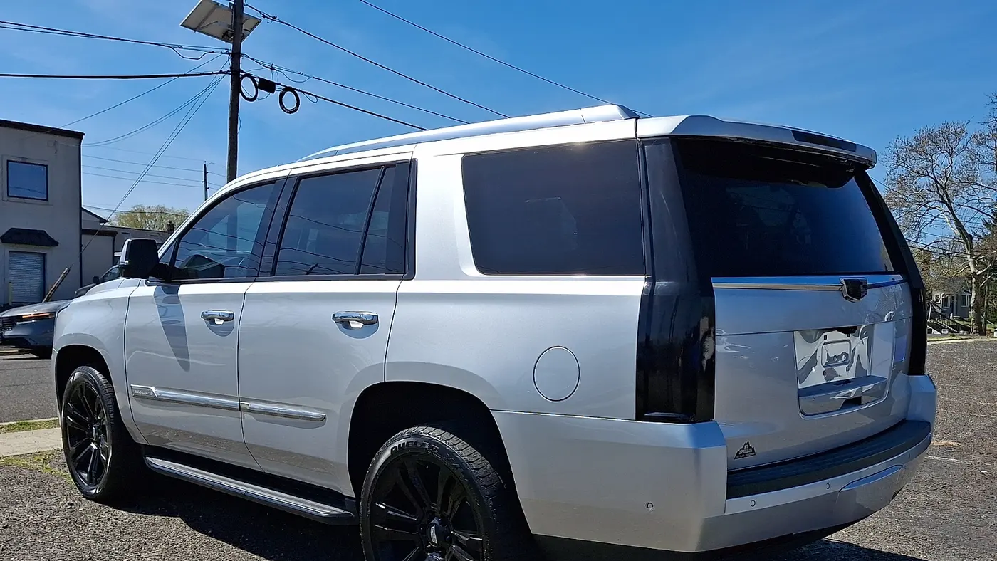 2020 Cadillac Escalade Luxury