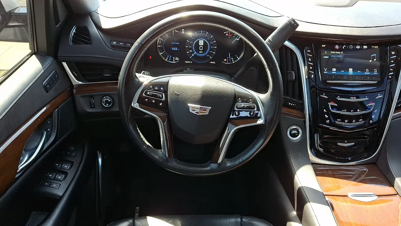 2020 Cadillac Escalade Luxury