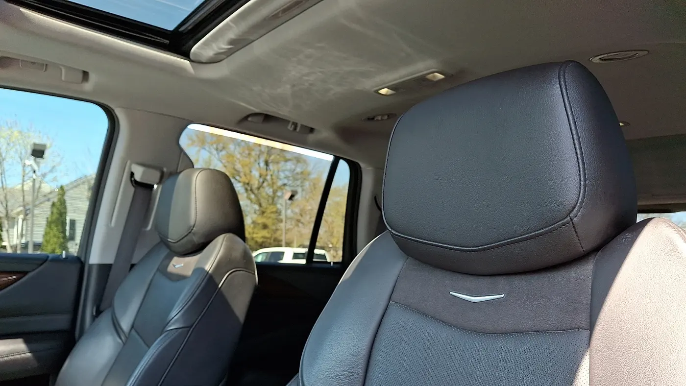 2020 Cadillac Escalade Luxury