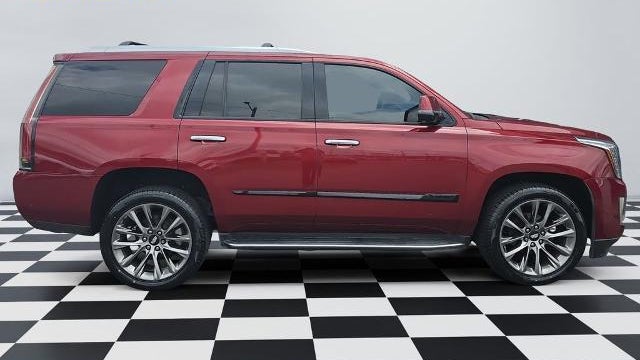 2020 Cadillac Escalade Luxury
