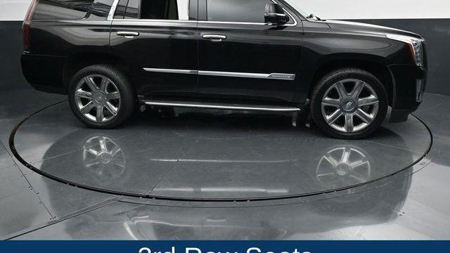 2020 Cadillac Escalade Luxury
