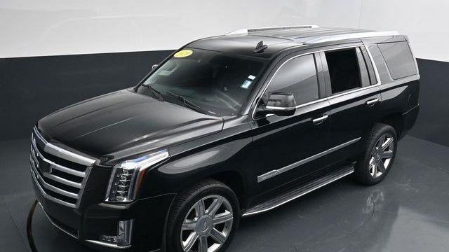 2020 Cadillac Escalade Luxury