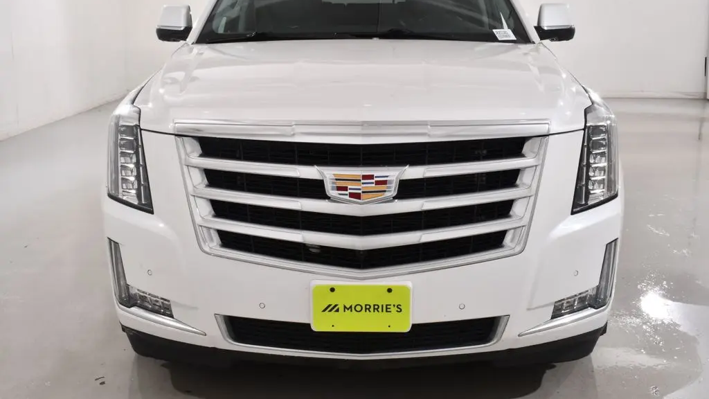 2018 Cadillac Escalade Luxury