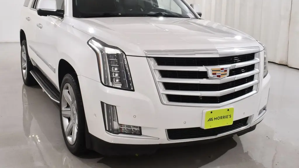 2018 Cadillac Escalade Luxury