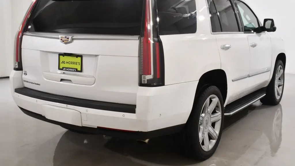 2018 Cadillac Escalade Luxury