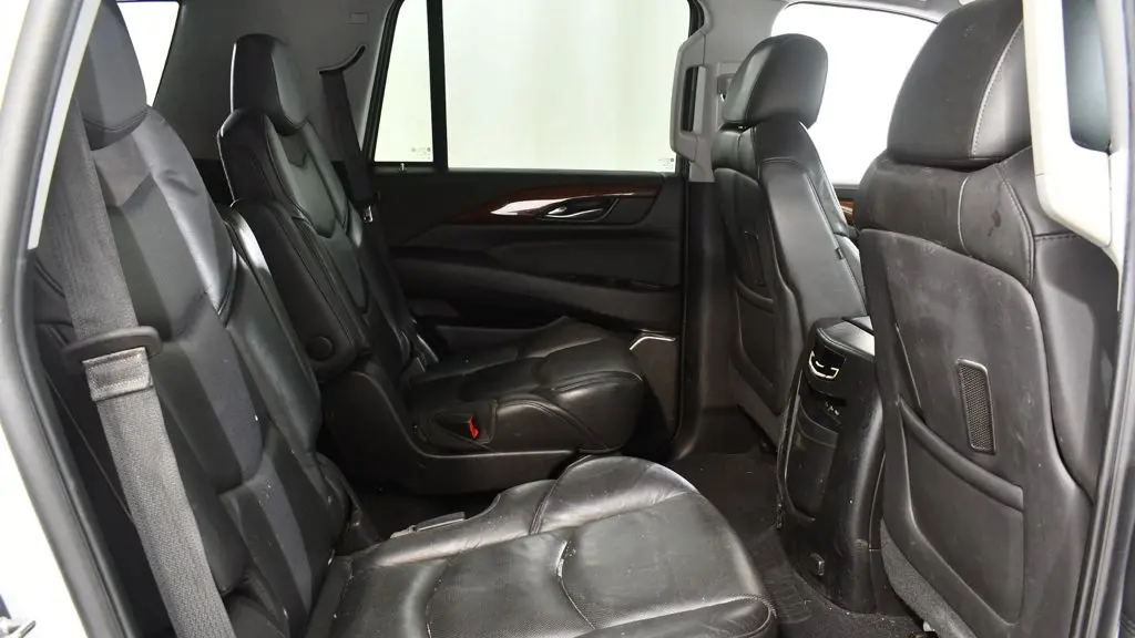 2018 Cadillac Escalade Luxury