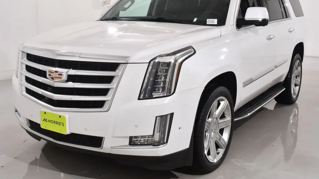 2018 Cadillac Escalade Luxury