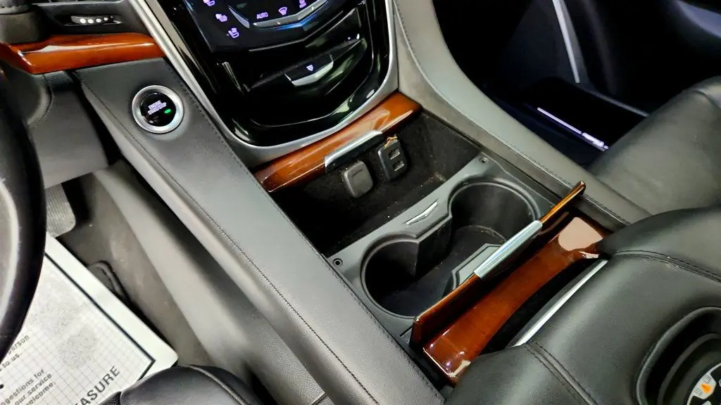 2019 Cadillac Escalade - $36,495