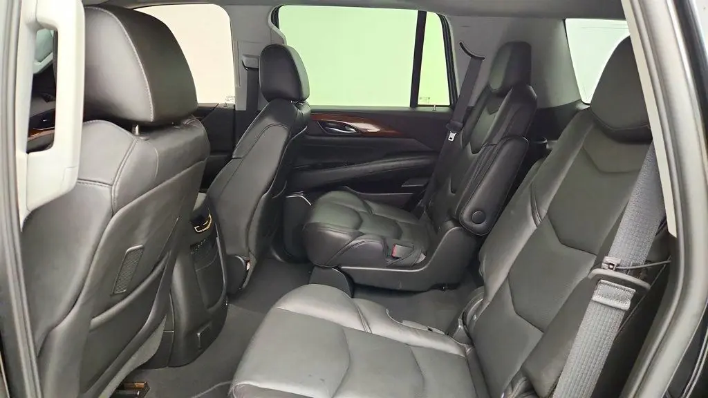 2019 Cadillac Escalade - $36,495
