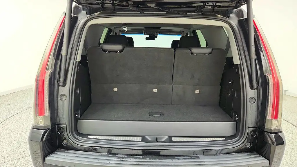 2019 Cadillac Escalade - $36,495