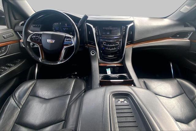 2020 Cadillac Escalade - $24,499