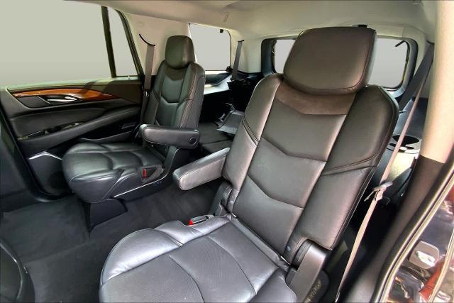 2020 Cadillac Escalade - $24,499