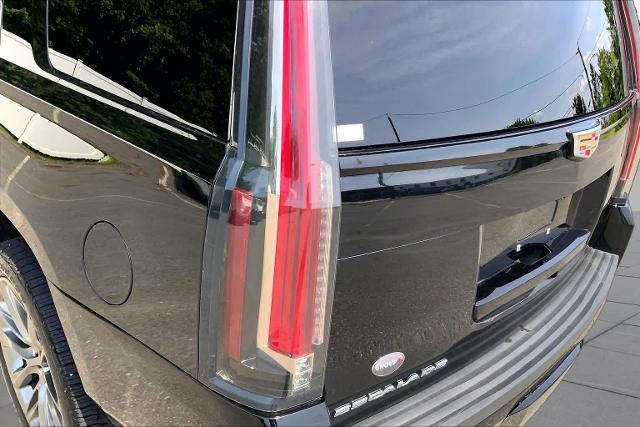 2020 Cadillac Escalade - $24,499