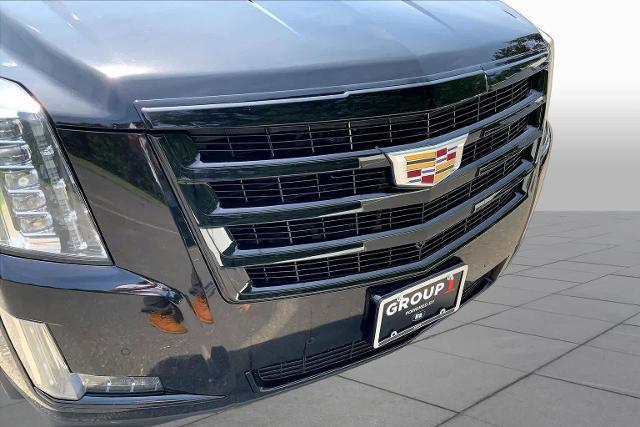 2020 Cadillac Escalade - $24,499