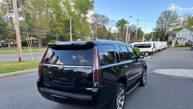 2018 Cadillac Escalade Luxury