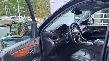 2018 Cadillac Escalade Luxury
