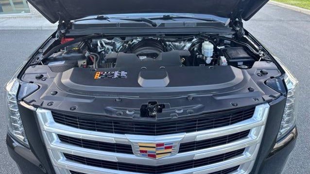 2018 Cadillac Escalade Luxury