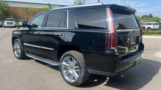 2020 Cadillac Escalade Luxury