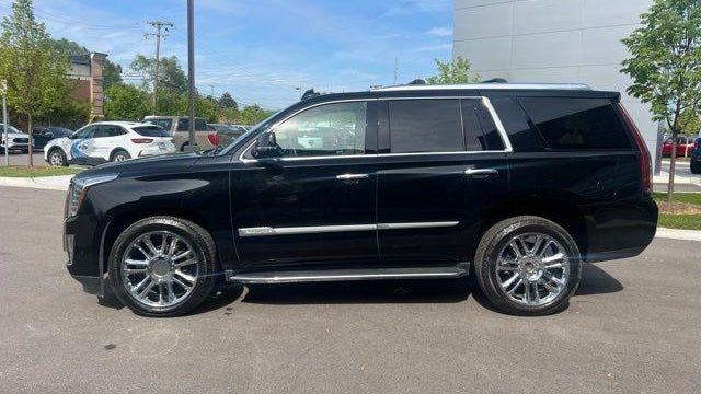 2020 Cadillac Escalade Luxury