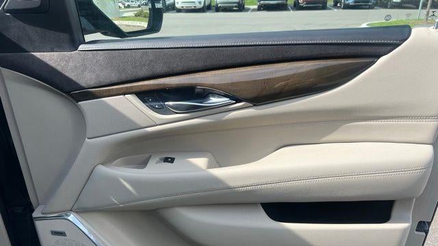 2020 Cadillac Escalade Luxury