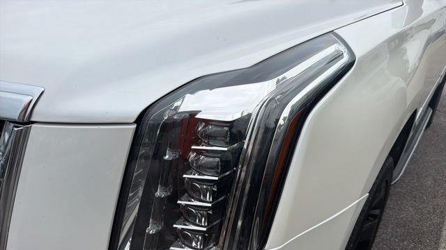 2017 Cadillac Escalade Luxury