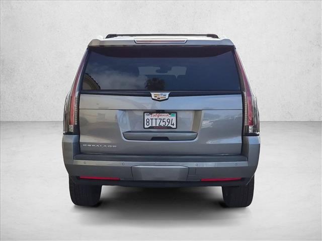 2020 Cadillac Escalade - $34,959