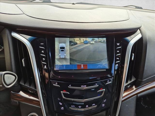 2020 Cadillac Escalade - $34,959