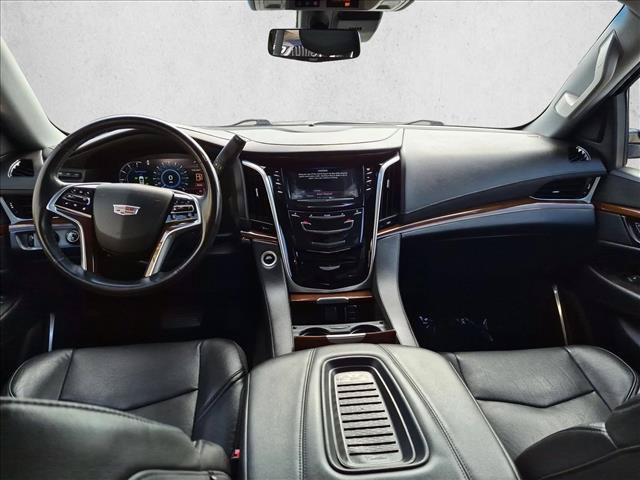 2020 Cadillac Escalade - $34,959