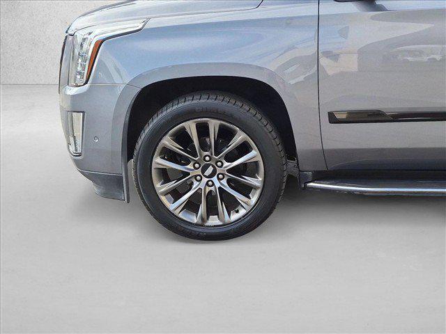 2020 Cadillac Escalade - $34,959