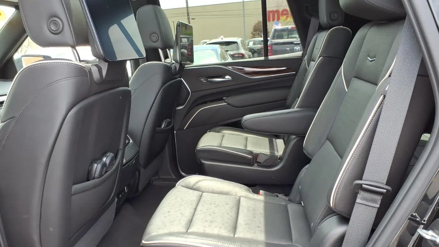 2021 Cadillac Escalade Premium Luxury