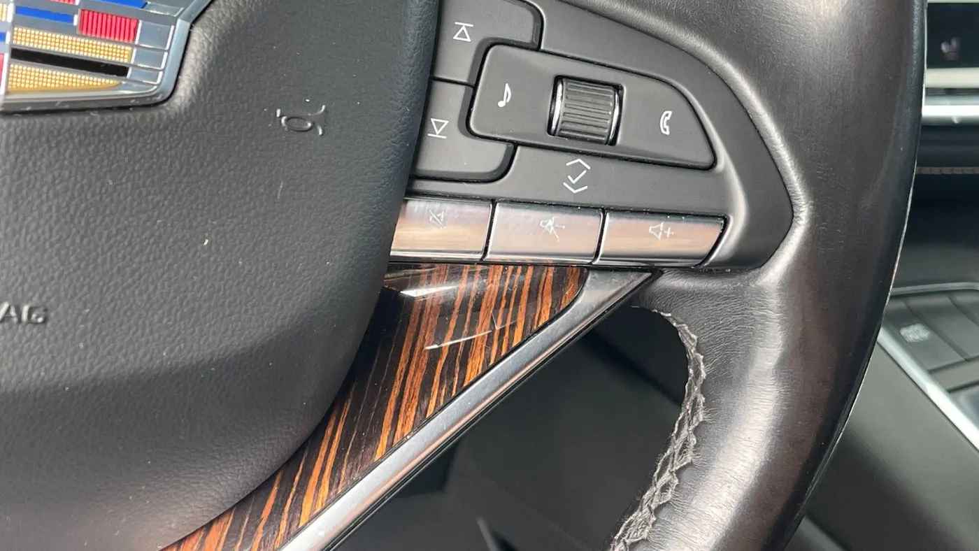 2022 Cadillac Escalade Premium Luxury