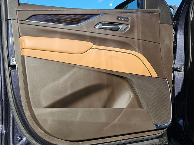 2022 Cadillac Escalade - $51,998