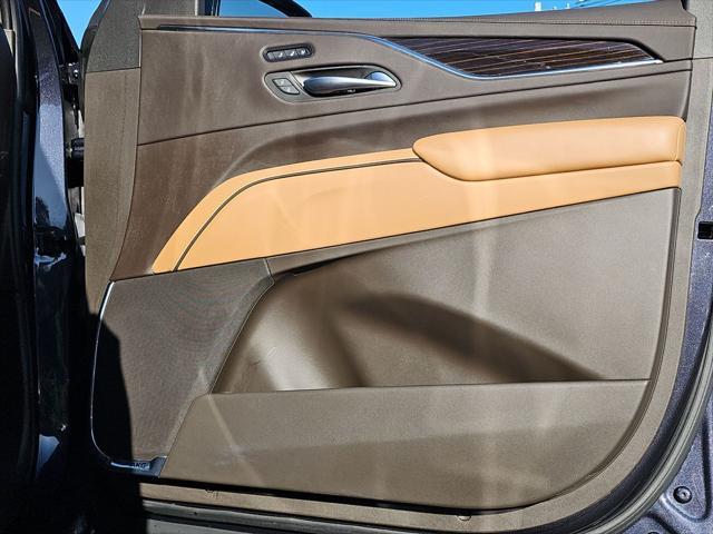 2022 Cadillac Escalade - $51,998