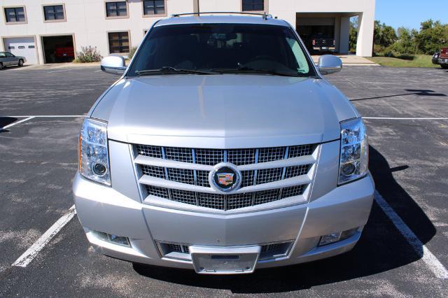 2013 Cadillac Escalade - $14,500