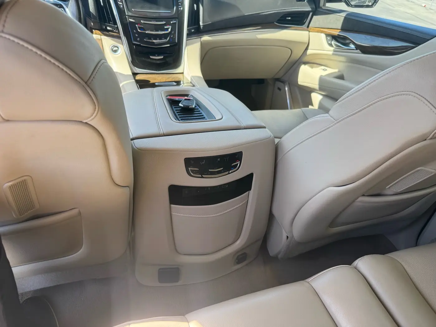 2019 Cadillac Escalade - $33,788