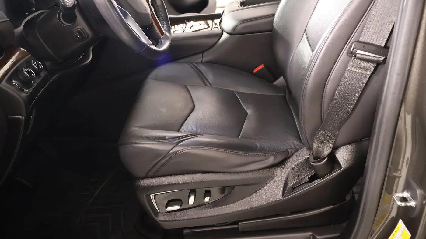 2020 Cadillac Escalade Premium Luxury