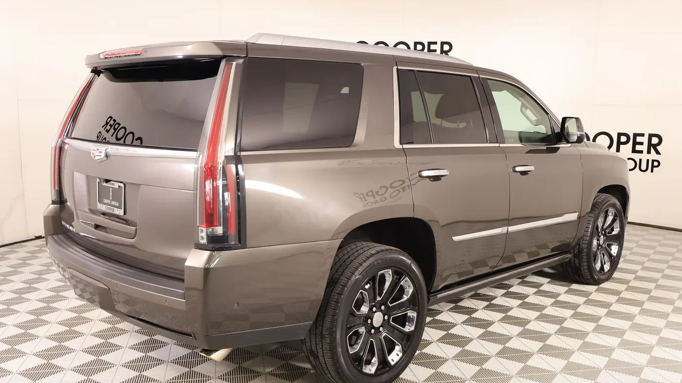 2020 Cadillac Escalade Premium Luxury