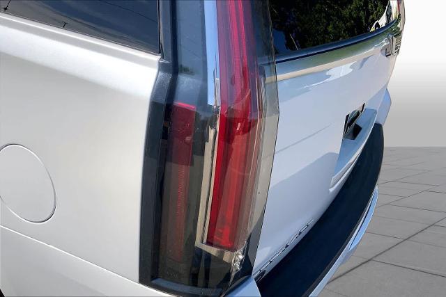 2017 Cadillac Escalade - $21,984