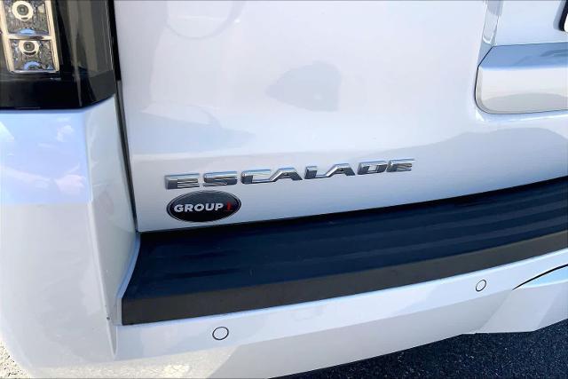 2017 Cadillac Escalade - $21,984