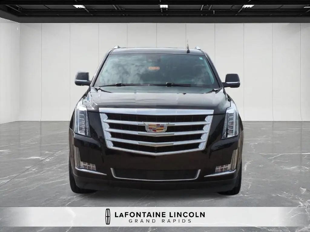 2020 Cadillac Escalade - $28,750