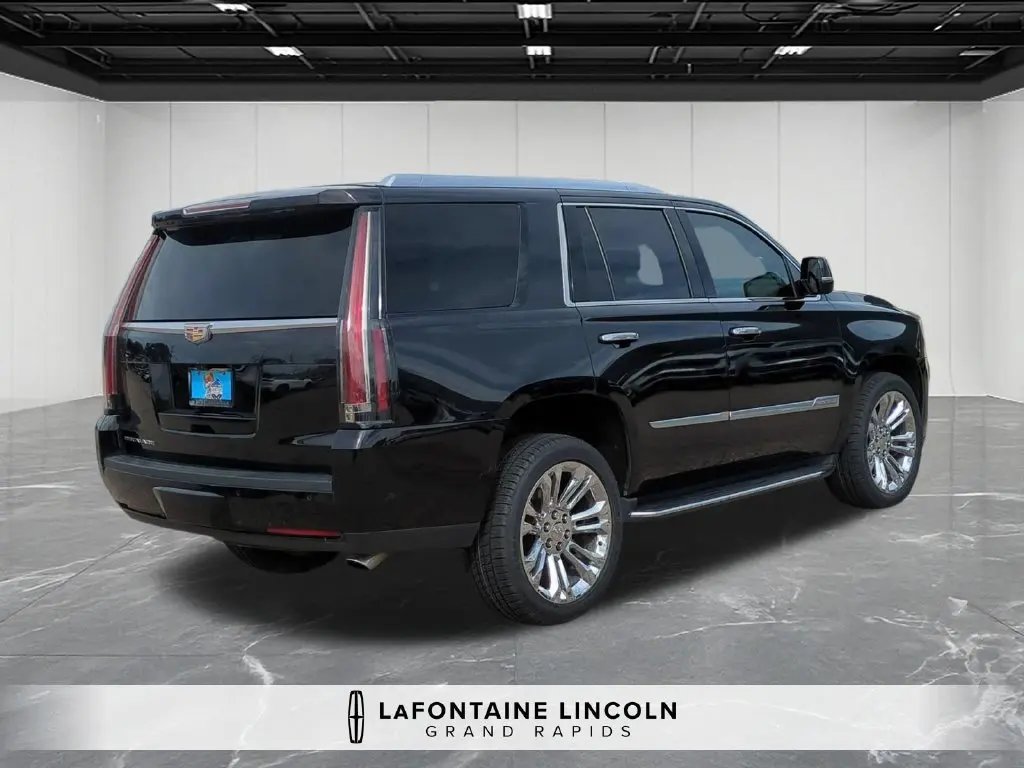 2020 Cadillac Escalade - $28,750