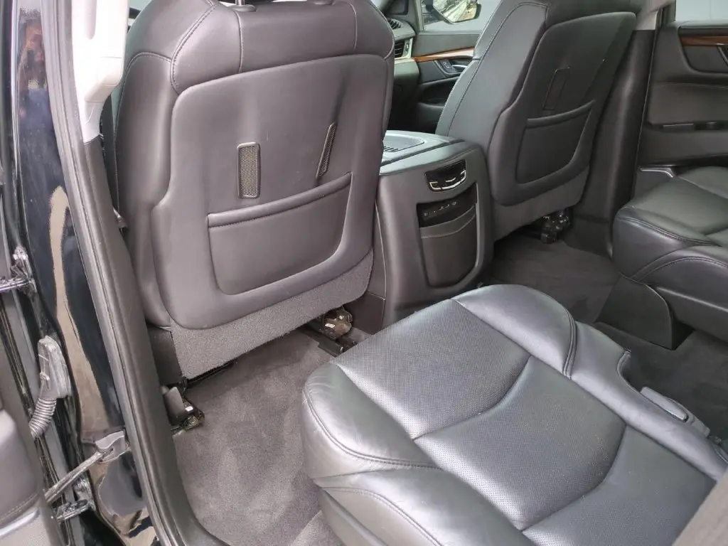 2020 Cadillac Escalade - $28,750