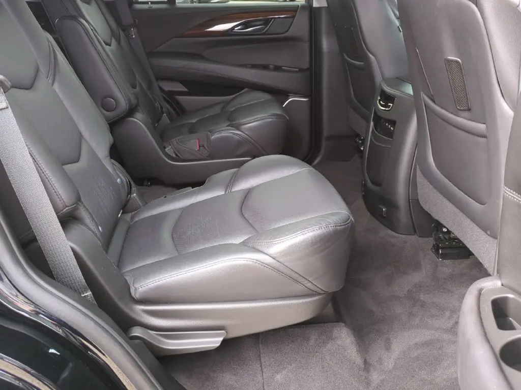 2020 Cadillac Escalade - $28,750