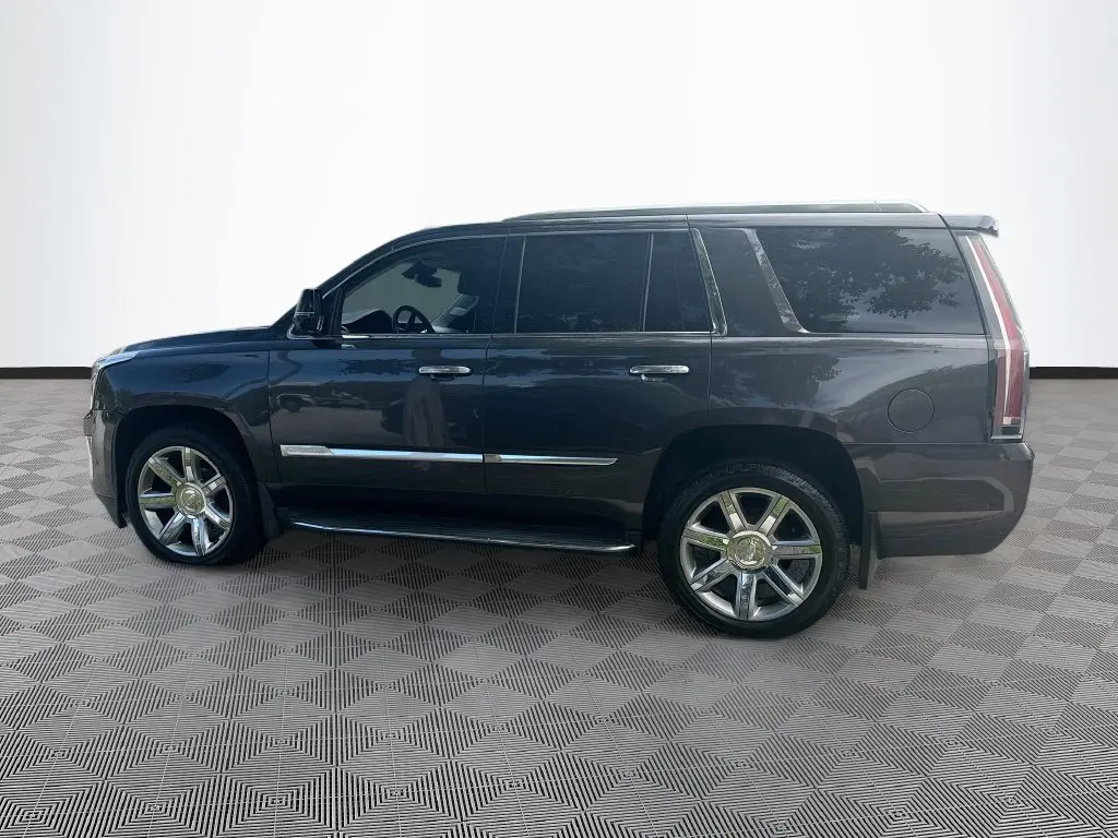 2018 Cadillac Escalade - $31,480