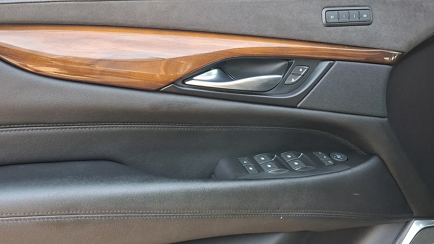 2020 Cadillac Escalade Premium Luxury